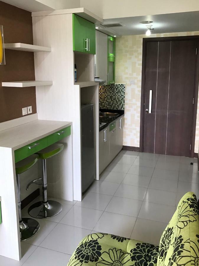 Scientia Residences By Taslim Gading Serpong Esterno foto